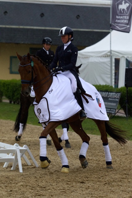 Isabel and Cheatodon WINNERS of the small tour CDI Saumur 2015